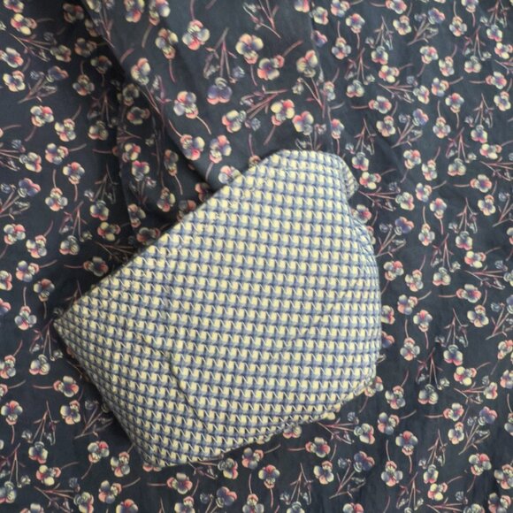 QUIETI Navy Floral Print Button-Up Shirt – Size Medium - Picture 9 of 12